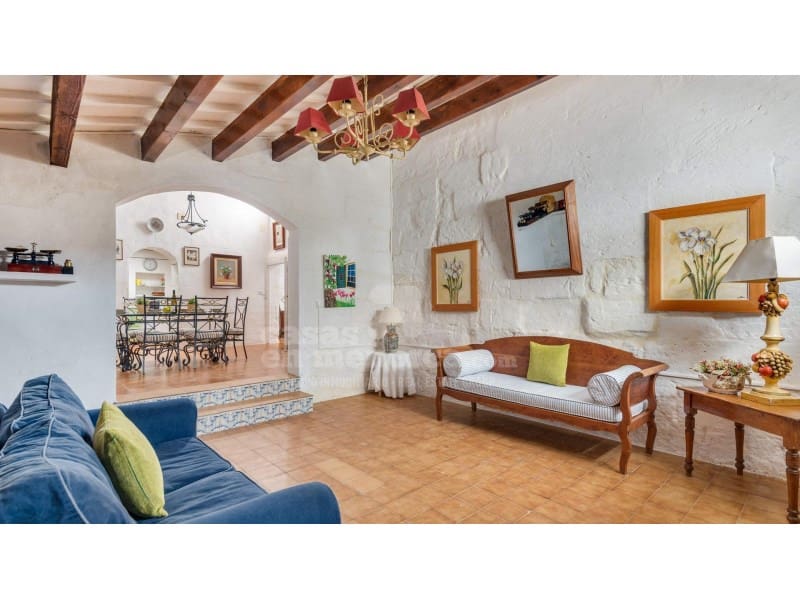 5 soverom Finca/Herregård til salgs i Trebaluger med svømmebasseng - € 995 000 (Ref: 7962365)