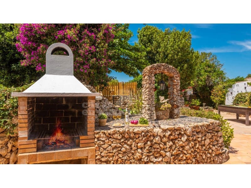 5 soverom Finca/Herregård til salgs i Trebaluger med svømmebasseng - € 995 000 (Ref: 7962365)