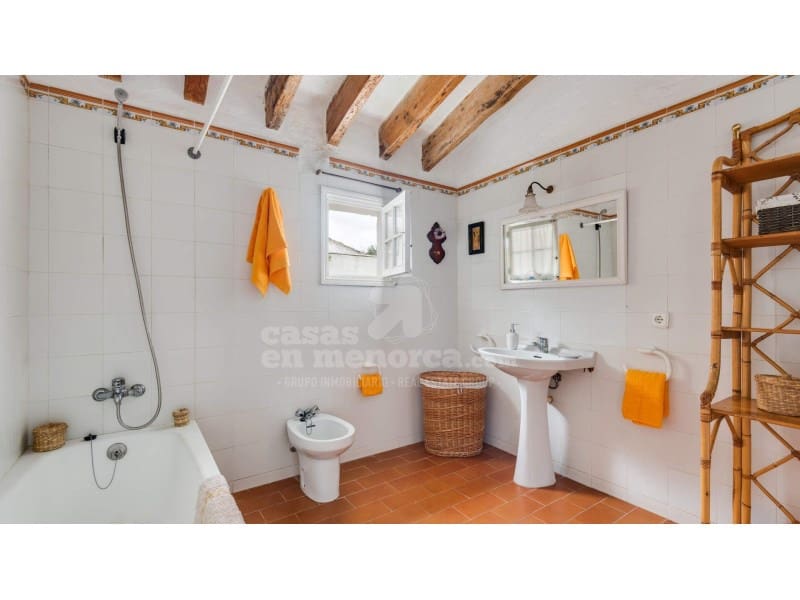 5 soverom Finca/Herregård til salgs i Trebaluger med svømmebasseng - € 995 000 (Ref: 7962365)