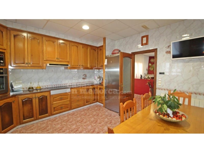 3 soveværelse Finca/Landehus til salg i La Argentina med swimmingpool garage - € 990.000 (Ref: 7962409)