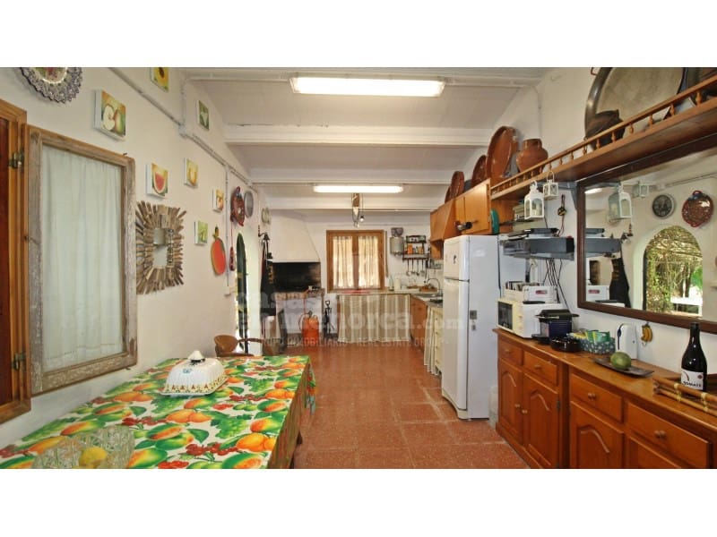 3 soveværelse Finca/Landehus til salg i La Argentina med swimmingpool garage - € 990.000 (Ref: 7962409)