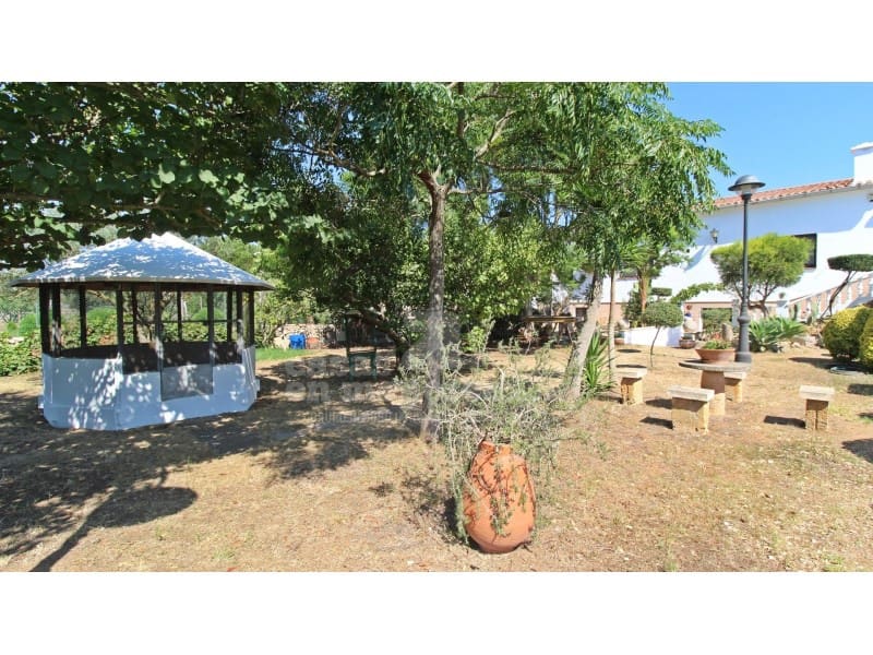 3 soveværelse Finca/Landehus til salg i La Argentina med swimmingpool garage - € 990.000 (Ref: 7962409)