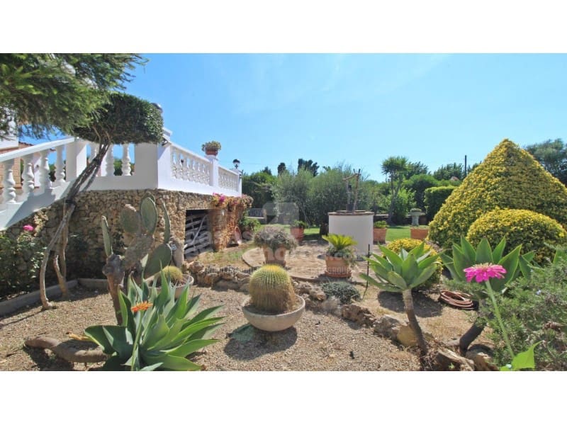 3 soveværelse Finca/Landehus til salg i La Argentina med swimmingpool garage - € 990.000 (Ref: 7962409)