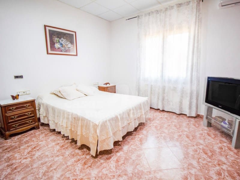 3 bedroom Finca/Country House for sale in La Argentina with pool garage - € 940,000 (Ref: 7962409)