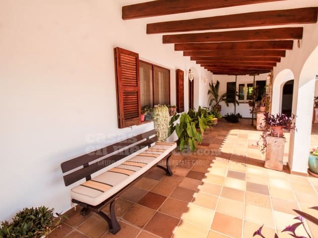 3 sovrum Finca/Hus på landet till salu i La Argentina, Alayor / Alaior med pool garage - 940 000 € (Ref: 7962409)