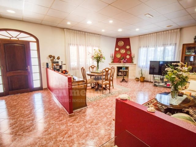 3 sovrum Finca/Hus på landet till salu i La Argentina, Alayor / Alaior med pool garage - 940 000 € (Ref: 7962409)