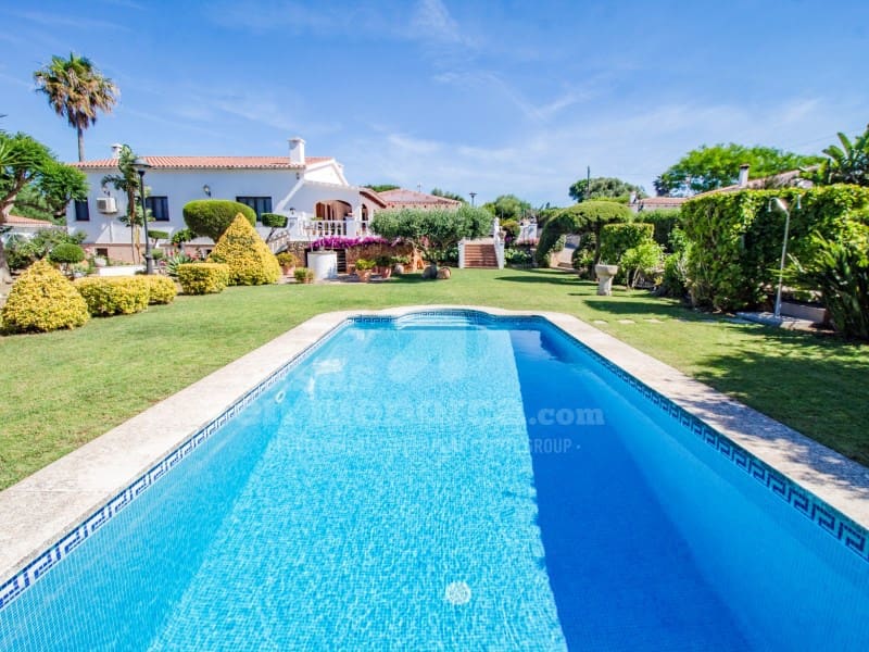 3 bedroom Finca/Country House for sale in La Argentina with pool garage - € 940,000 (Ref: 7962409)
