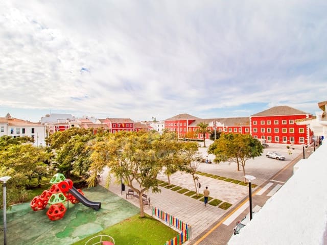 5 quarto Casa em Banda para venda em Es Castell com garagem - 520 000 € (Ref: 7979814)