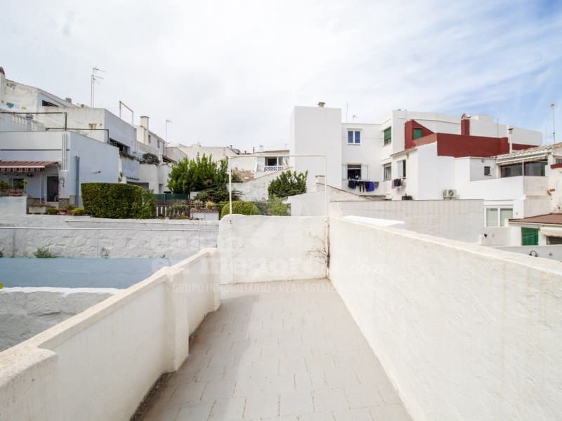 5 soveværelse Byhus til salg i Mahon / Mao - € 650.000 (Ref: 7979821)