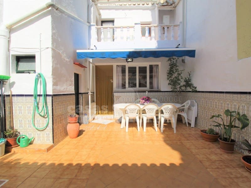 3 bedroom Townhouse for sale in Mahon / Mao with garage - € 475,000 (Ref: 7979834)