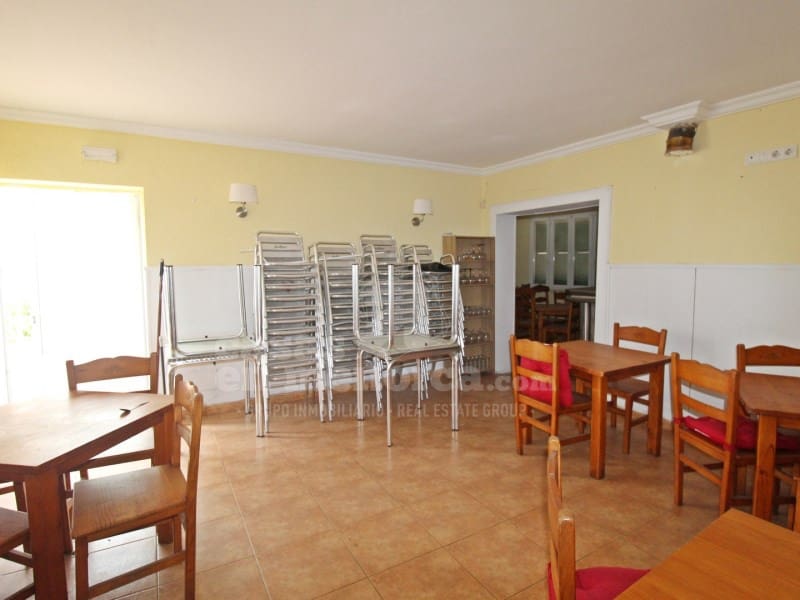 1 soveværelse Byhus til salg i Es Castell - € 380.000 (Ref: 7979837)