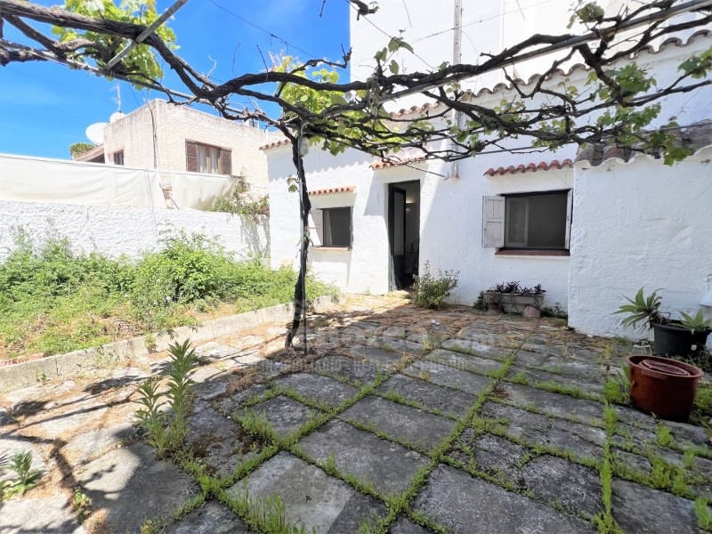 1 soveværelse Byhus til salg i Es Castell - € 380.000 (Ref: 7979837)