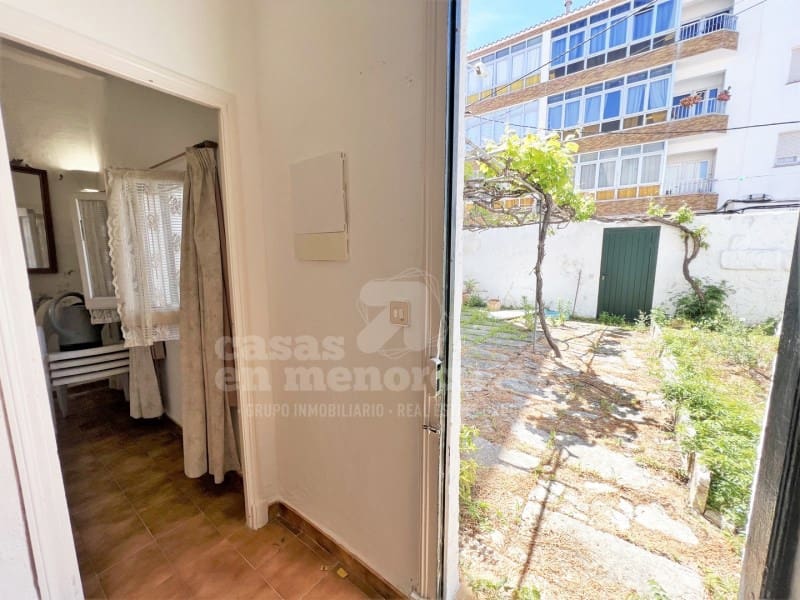 1 soveværelse Byhus til salg i Es Castell - € 380.000 (Ref: 7979837)