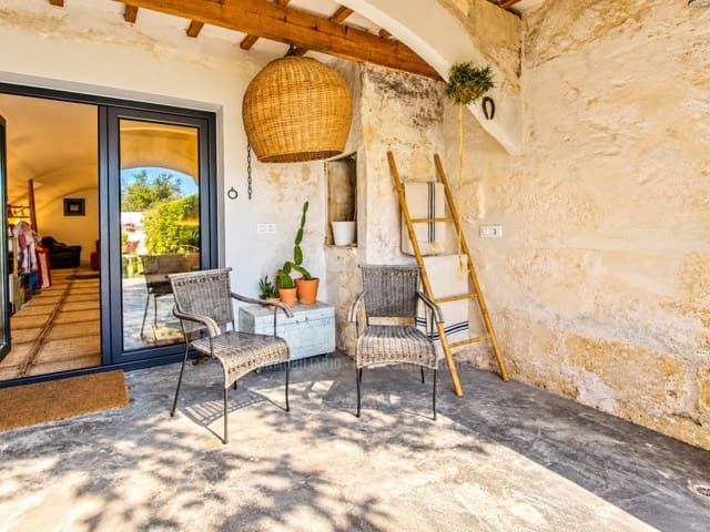 3 soveværelse Byhus til salg i Alayor / Alaior - € 550.000 (Ref: 7979840)