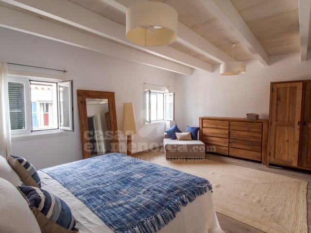 3 slaapkamer Huis te koop in Mahón / Maó met garage - € 890.000 (Ref: 7979844)