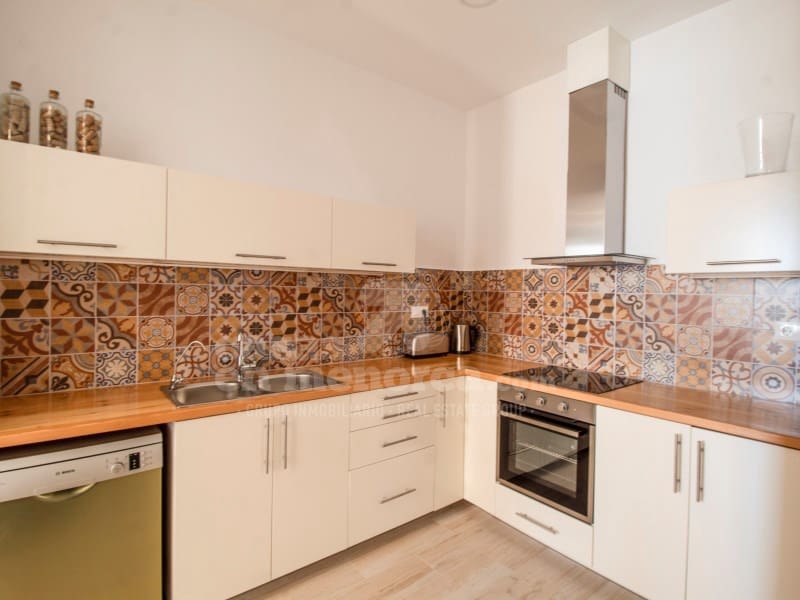 3 soveværelse Byhus til salg i Mahon / Mao med garage - € 890.000 (Ref: 7979844)