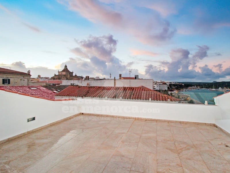 3 soveværelse Byhus til salg i Mahon / Mao med garage - € 890.000 (Ref: 7979844)