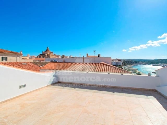 3 slaapkamer Huis te koop in Mahón / Maó met garage - € 890.000 (Ref: 7979844)