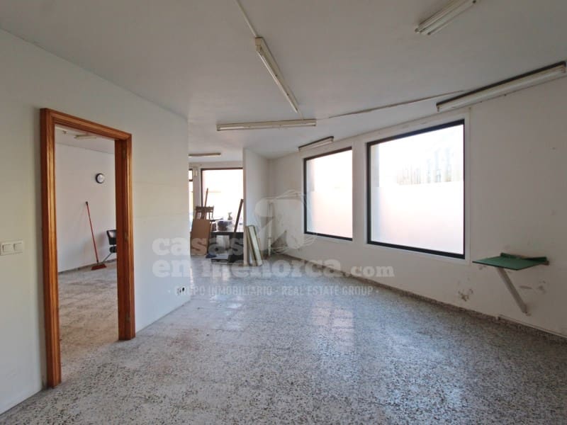 Townhouse for sale in Mahon / Mao - € 228,000 (Ref: 7979845)