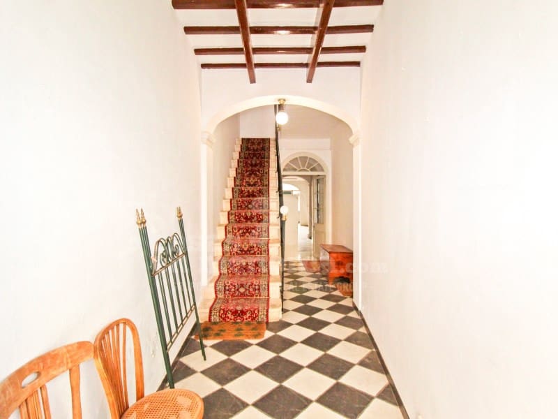 4 soveværelse Byhus til salg i Mahon / Mao - € 530.250 (Ref: 7979846)