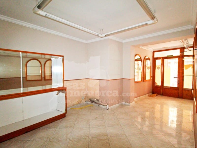 4 soveværelse Byhus til salg i Mahon / Mao - € 530.250 (Ref: 7979846)