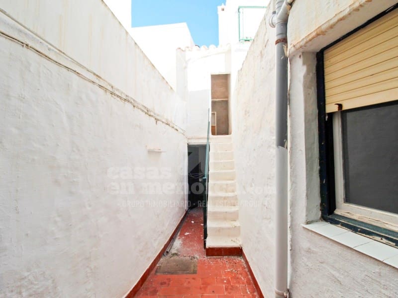 4 soveværelse Byhus til salg i Mahon / Mao - € 530.250 (Ref: 7979846)