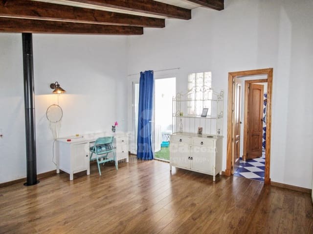 3 quarto Casa em Banda para venda em Es Castell - 450 000 € (Ref: 7979847)