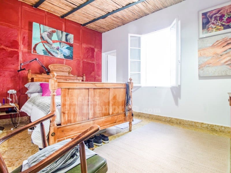 5 soveværelse Byhus til salg i Ciutadella de Menorca - € 580.000 (Ref: 7979869)