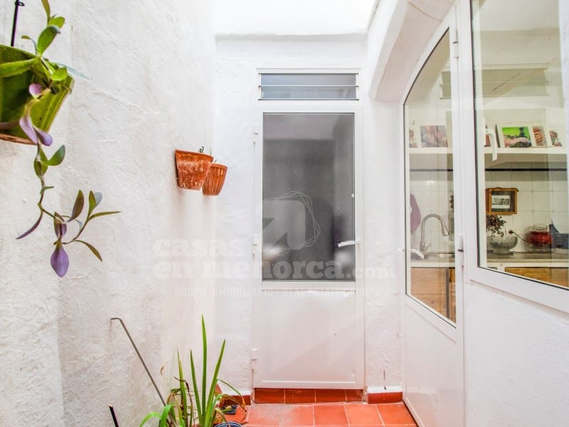 5 soveværelse Byhus til salg i Ciutadella de Menorca - € 580.000 (Ref: 7979869)