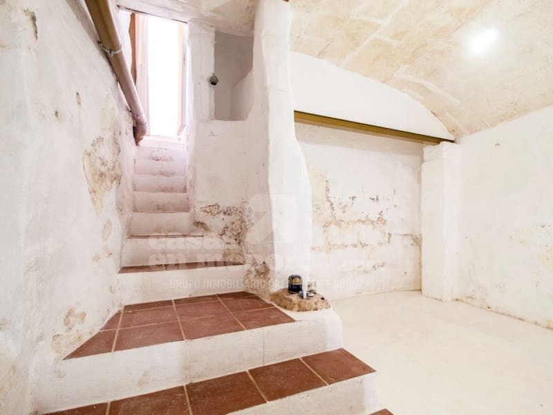 5 soveværelse Byhus til salg i Ciutadella de Menorca - € 580.000 (Ref: 7979869)