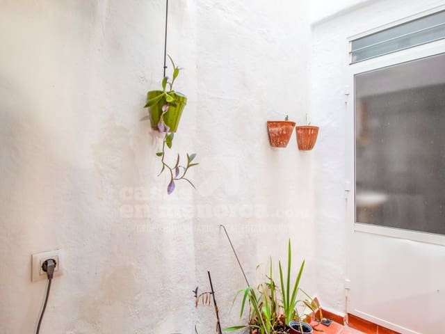 5 bedroom Townhouse for sale in Ciutadella, Ciutadella de Menorca - € 580,000 (Ref: 7979869)