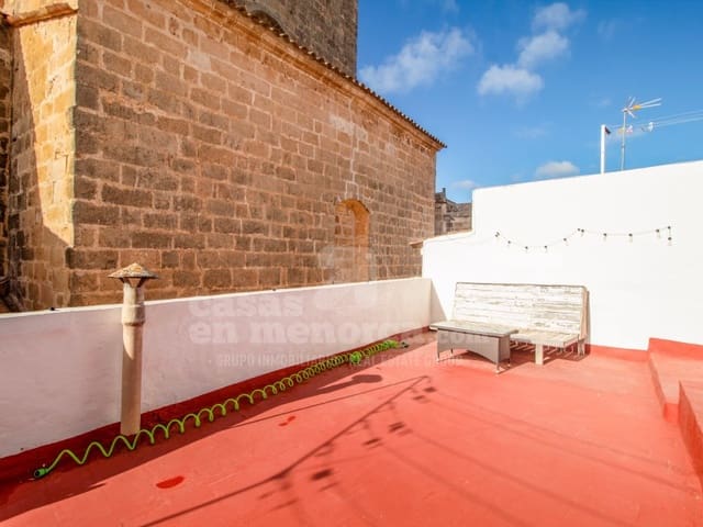 5 bedroom Townhouse for sale in Ciutadella, Ciutadella de Menorca - € 580,000 (Ref: 7979869)