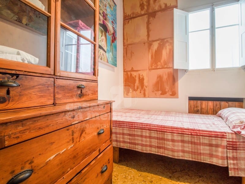 5 soveværelse Byhus til salg i Ciutadella de Menorca - € 580.000 (Ref: 7979869)