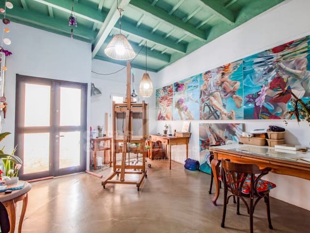 5 bedroom Townhouse for sale in Ciutadella, Ciutadella de Menorca - € 580,000 (Ref: 7979869)