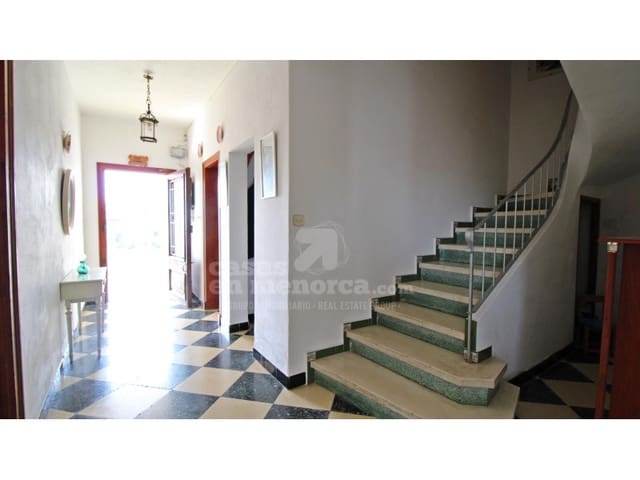 7 soveværelse Byhus til salg i Es Castell - € 1.490.000 (Ref: 7979886)