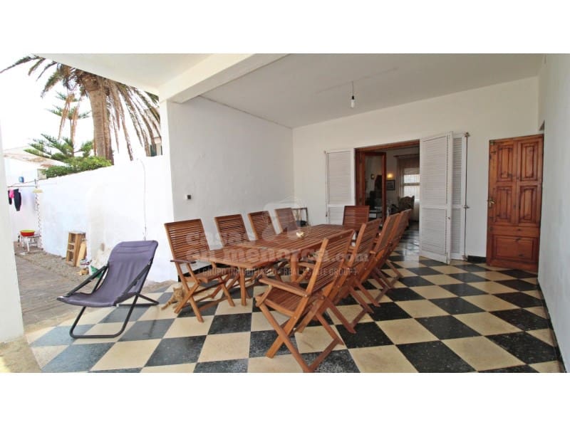 7 soveværelse Byhus til salg i Es Castell - € 1.490.000 (Ref: 7979886)