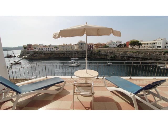 7 soveværelse Byhus til salg i Es Castell - € 1.490.000 (Ref: 7979886)