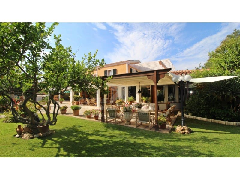 5 soveværelse Villa til salg i Mahon / Mao med swimmingpool garage - € 2.200.000 (Ref: 7979887)