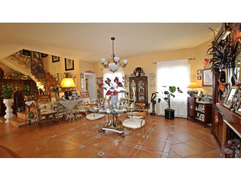 5 soveværelse Villa til salg i Mahon / Mao med swimmingpool garage - € 2.200.000 (Ref: 7979887)