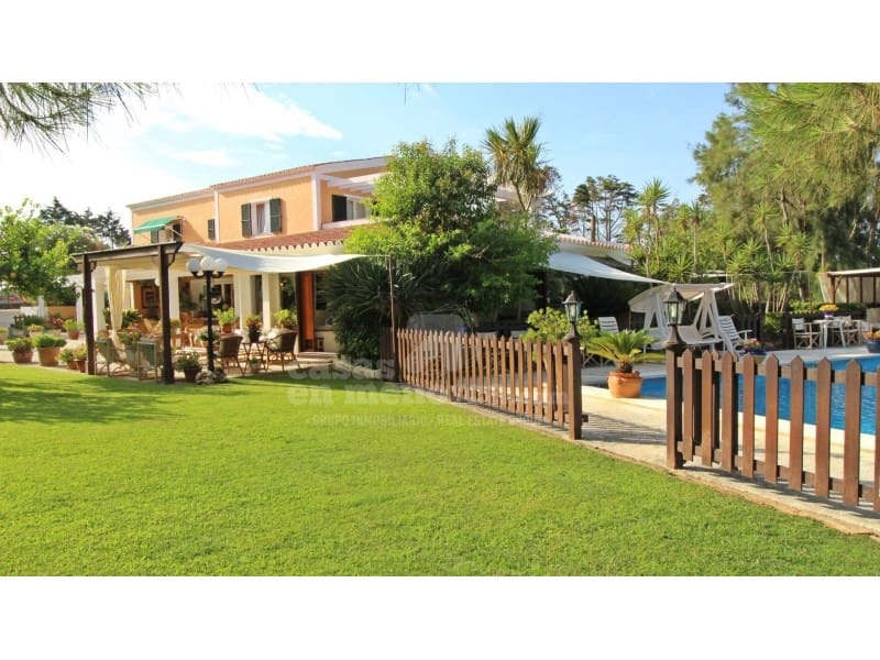 5 soveværelse Villa til salg i Mahon / Mao med swimmingpool garage - € 2.200.000 (Ref: 7979887)