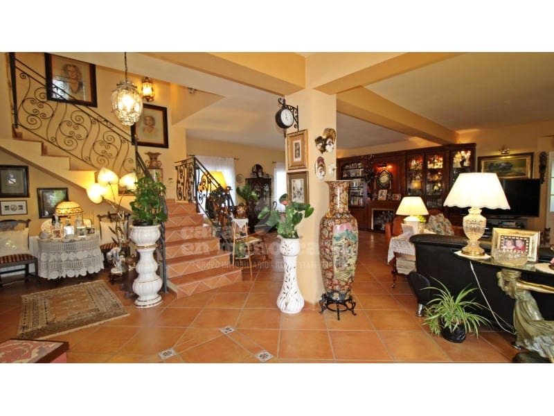 5 soveværelse Villa til salg i Mahon / Mao med swimmingpool garage - € 2.200.000 (Ref: 7979887)