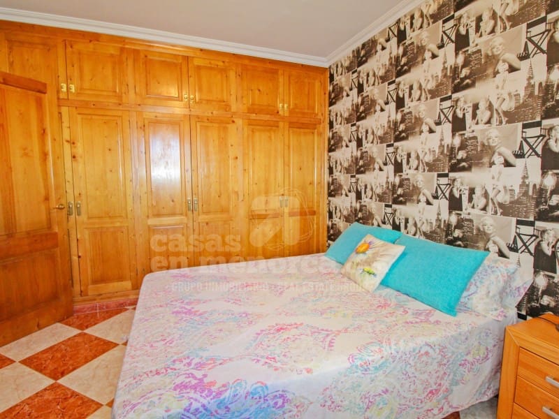 4 soveværelse Byhus til salg i Es Castell - € 570.000 (Ref: 7979894)