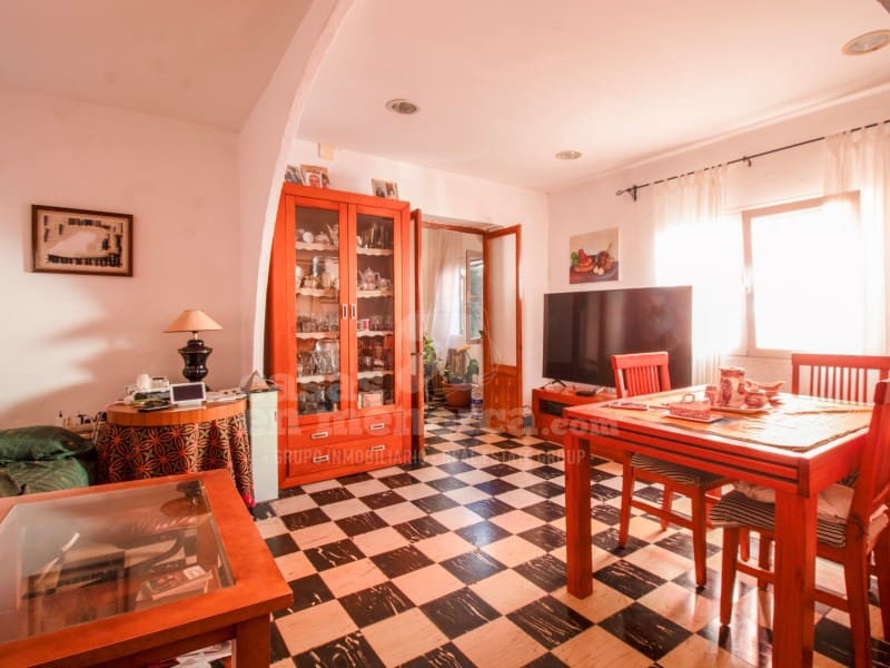 5 slaapkamer Huis te koop in Mahon / Mao met garage - € 426.000 (Ref: 7979902)