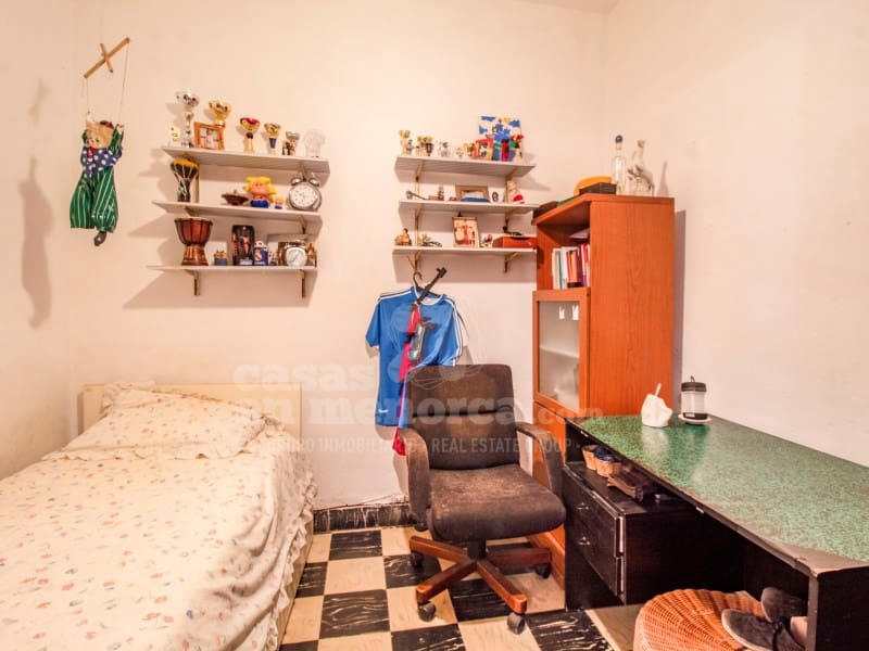 5 slaapkamer Huis te koop in Mahon / Mao met garage - € 426.000 (Ref: 7979902)