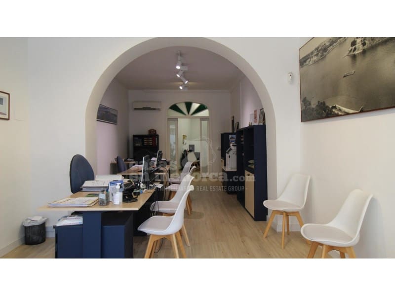 Gewerbe zu verkaufen in Mahon / Mao - 373.000 € (Ref: 7986124)