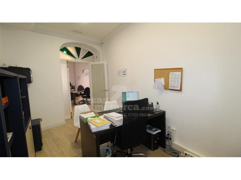 Gewerbe zu verkaufen in Mahon / Mao - 373.000 € (Ref: 7986124)