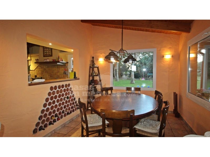 5 soveværelse Finca/Landehus til salg i Llucmacanes med swimmingpool - € 1.500.000 (Ref: 7986128)