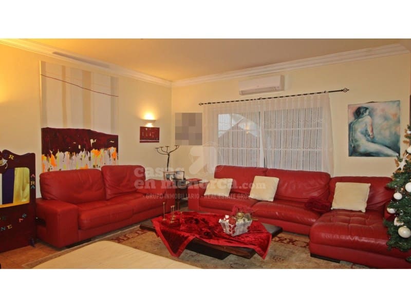 5 soveværelse Finca/Landehus til salg i Llucmacanes med swimmingpool - € 1.500.000 (Ref: 7986128)