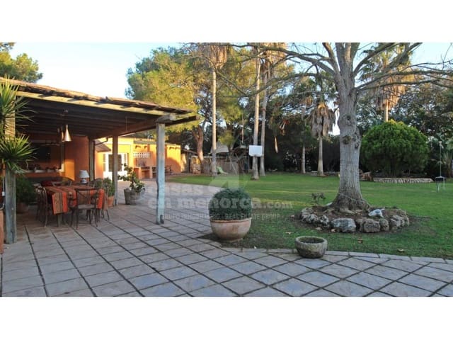 5 soveværelse Finca/Landehus til salg i Llucmaçanes, Mahón / Maó med swimmingpool - € 1.500.000 (Ref: 7986128)