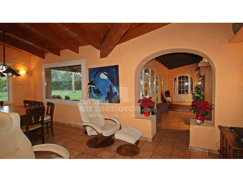 5 soveværelse Finca/Landehus til salg i Llucmacanes med swimmingpool - € 1.500.000 (Ref: 7986128)